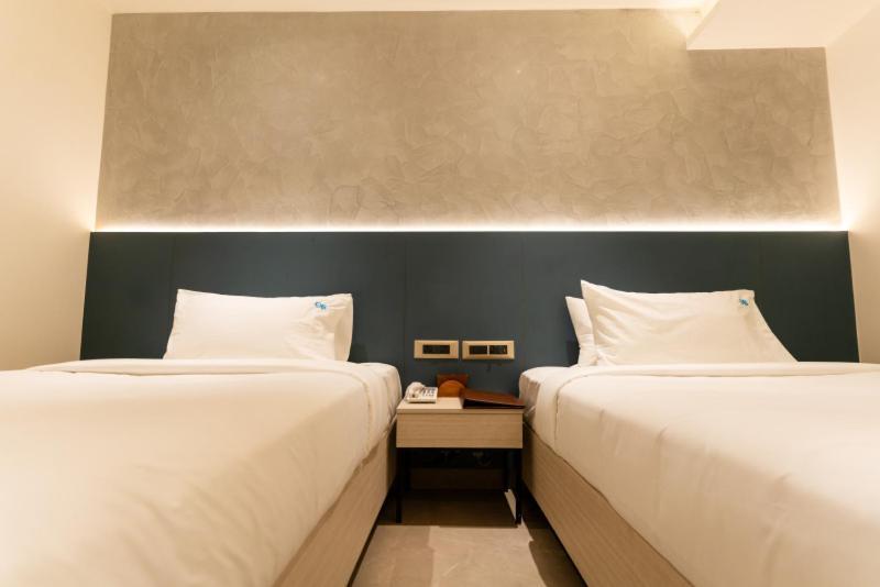Hotel Ocean Blue 维沙卡帕特南 外观 照片