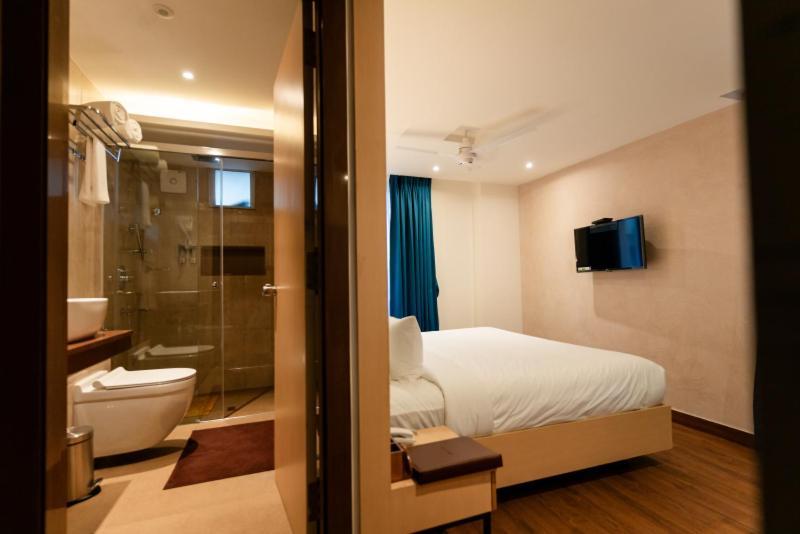 Hotel Ocean Blue 维沙卡帕特南 外观 照片